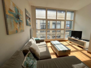 Grand appartement T2 proche plage avec wifi, ascenseur et cuisine équipée - FR-1-197-135
